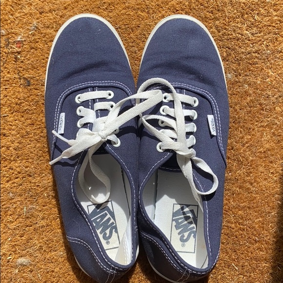 Vans Classic Navy & White Excellent Condition - Picture 8 of 8